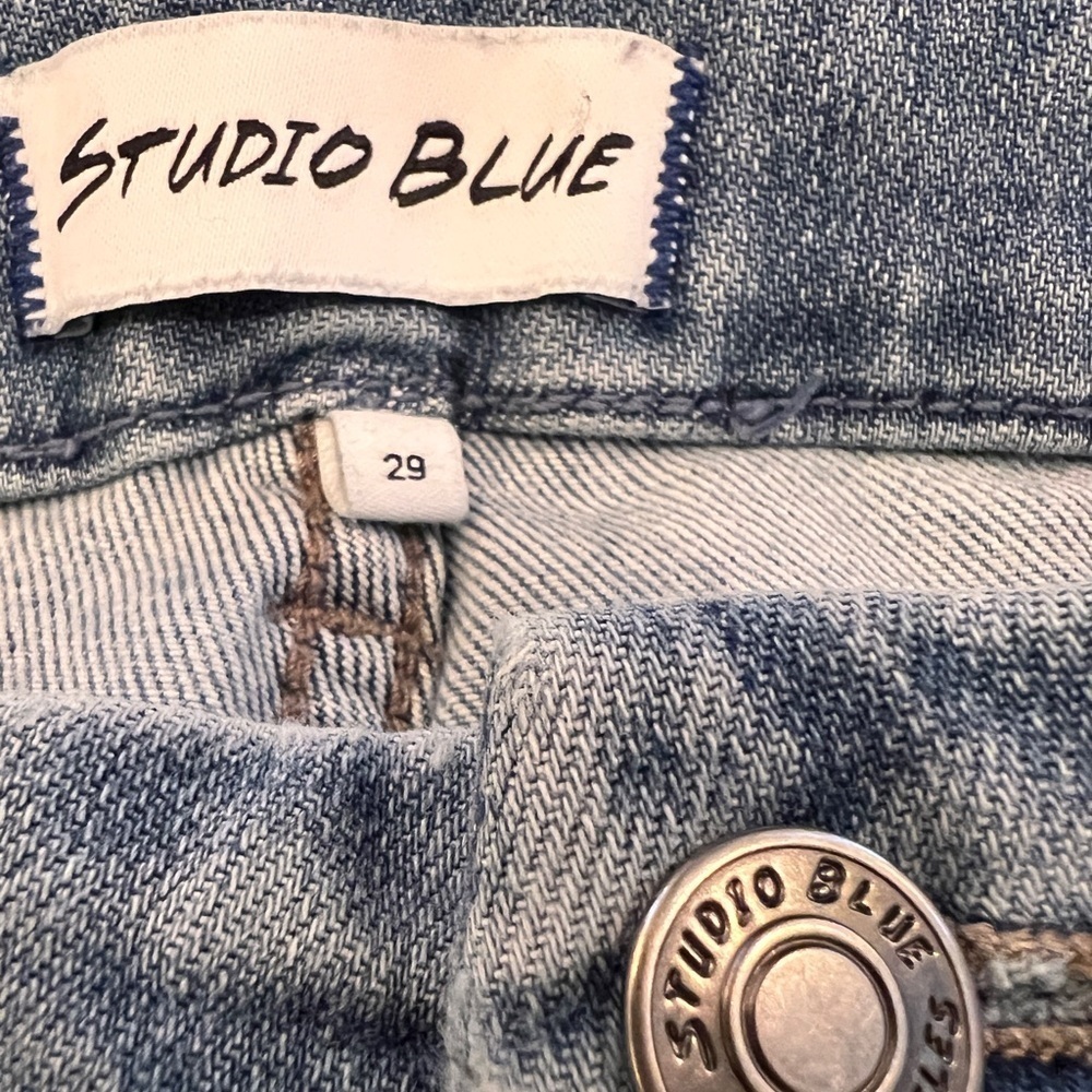Studio Denim Blue Crop Jeans | Women’s Size 29 - Picture 3 of 6